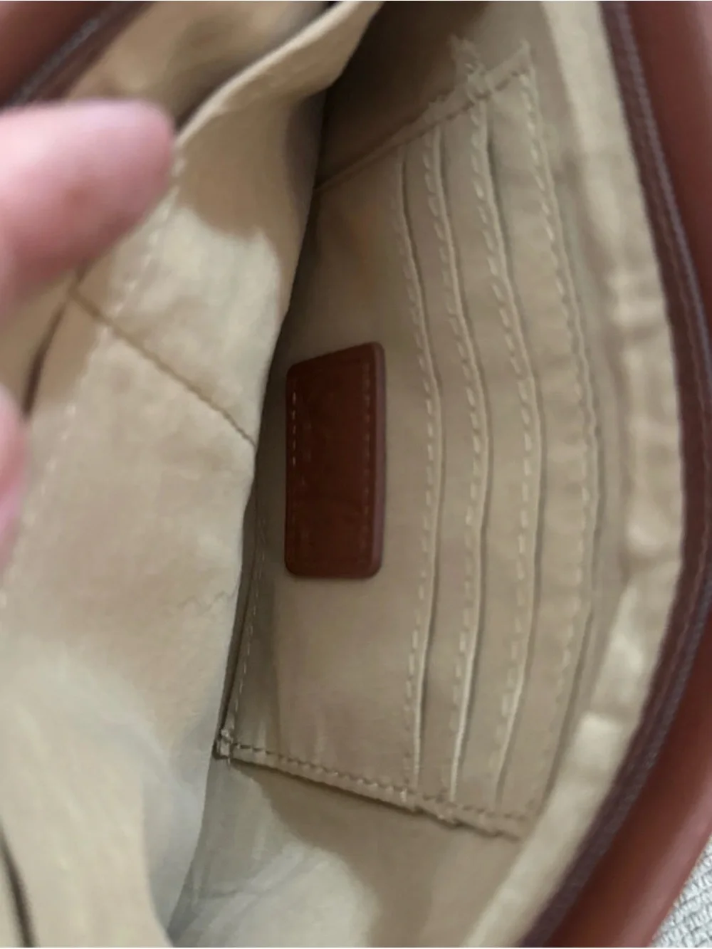 Women’s Sash Crescent Shoulder Bag in Brown